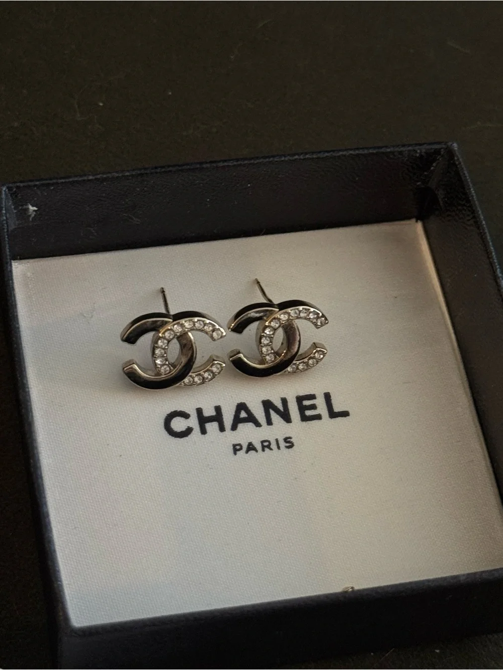 Chanel gold plated half rhinestone earring